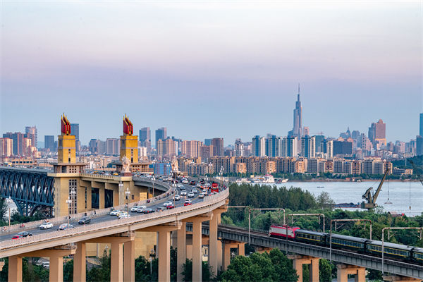 年度目標(biāo)總落空，南京年度經(jīng)營(yíng)計(jì)劃咨詢公司如何精準(zhǔn)規(guī)劃增長(zhǎng)路線？